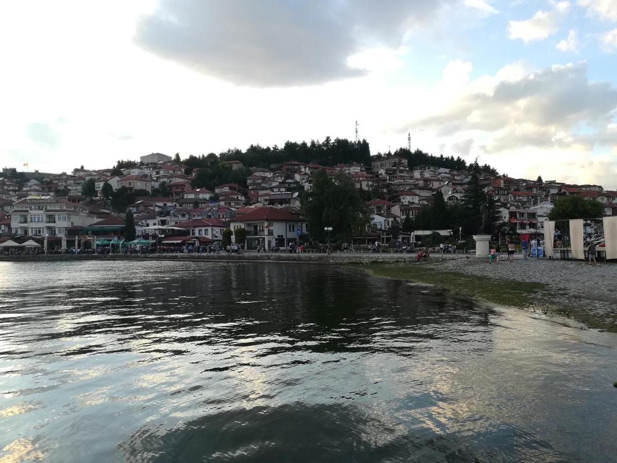 Appartement Vasko Ohrid Centre Esterno foto